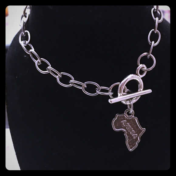 African continent charm pendant silver bracelet - Picture 1 of 3